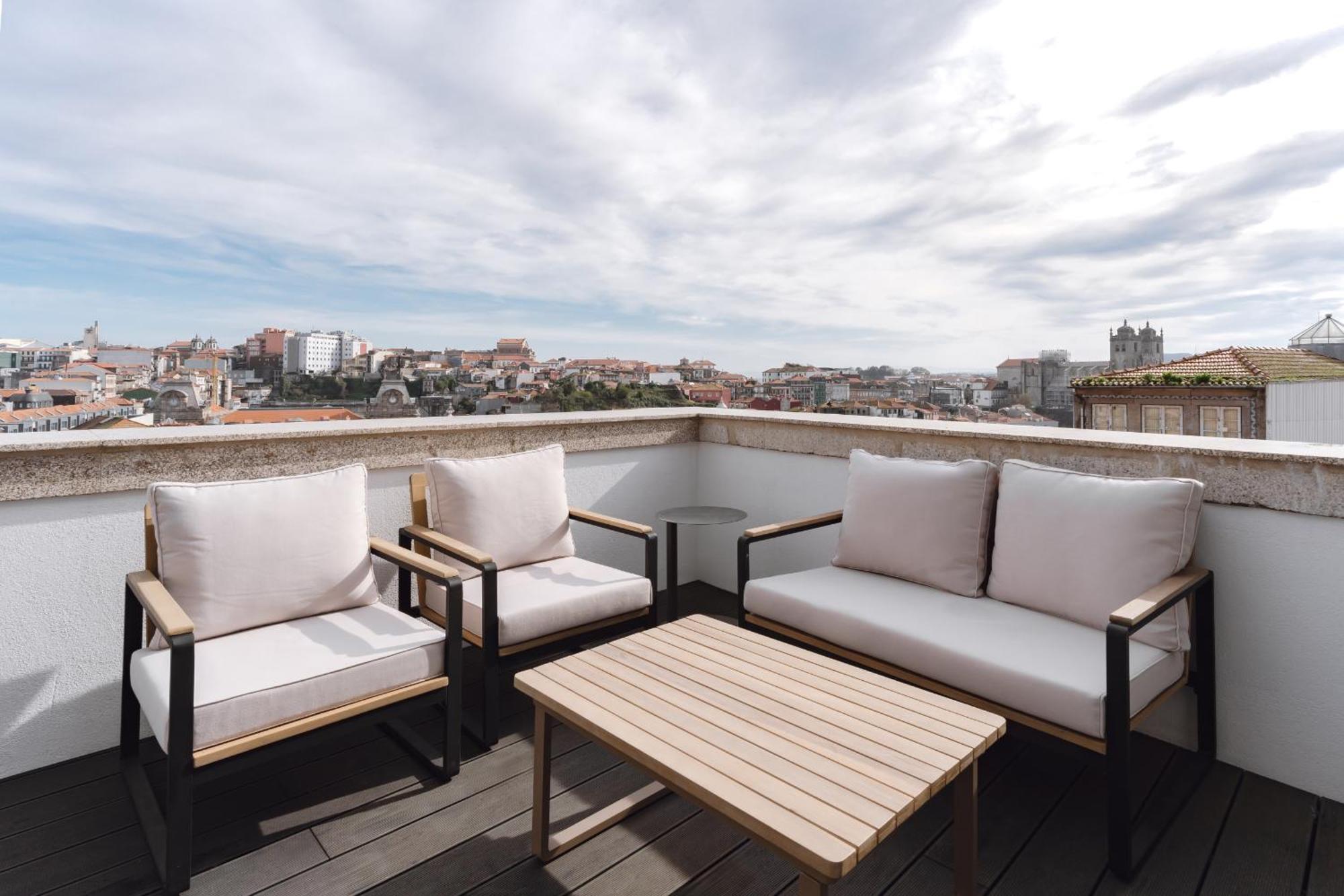 Apartmán Feel Porto Clerigos Charm Flats Exteriér fotografie